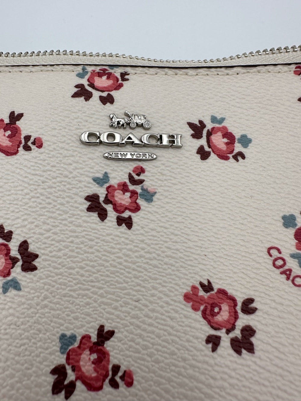COACH Floral Bloom Small Wristlet - Picture 7 of 15